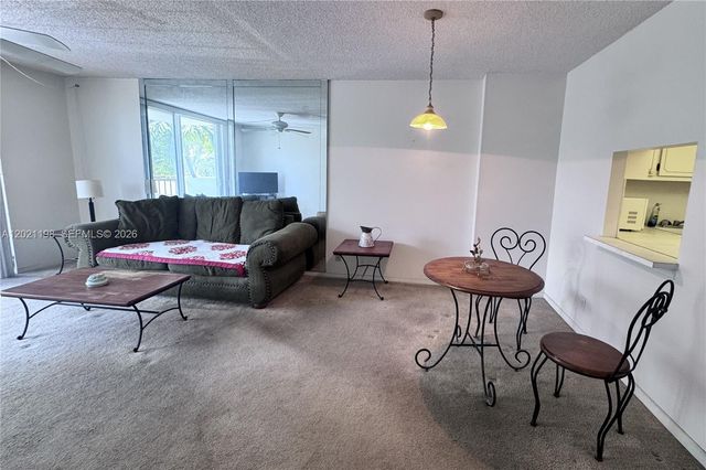1800 N Andrews Ave 2E, Fort Lauderdale, FL 33311