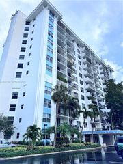 1800 N Andrews Ave 2E, Fort Lauderdale, FL 33311