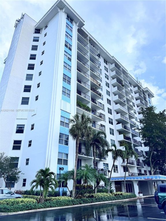 1800 N Andrews Ave 2E, Fort Lauderdale, FL 33311