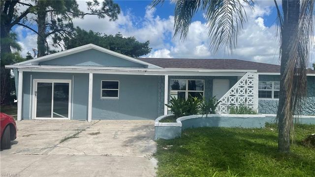 1001 Coolidge AVE, Lehigh Acres, FL 33936