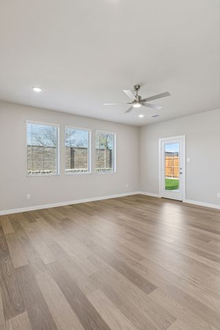 4003 Somerville Drive, Farmersville, TX 75442
