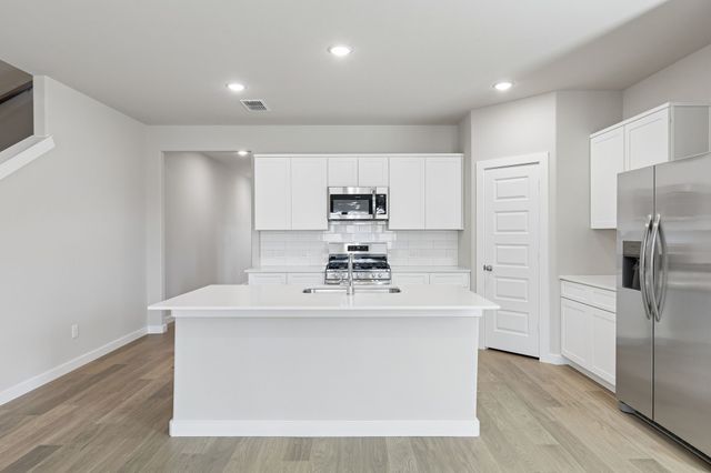 4003 Somerville Drive, Farmersville, TX 75442