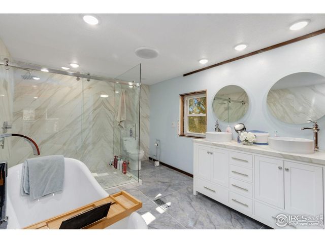 2801 Farview Dr, Fort Collins, CO 80524