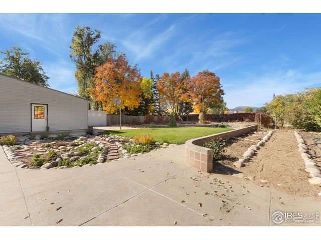 2801 Farview Dr, Fort Collins, CO 80524