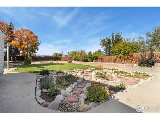 2801 Farview Dr, Fort Collins, CO 80524