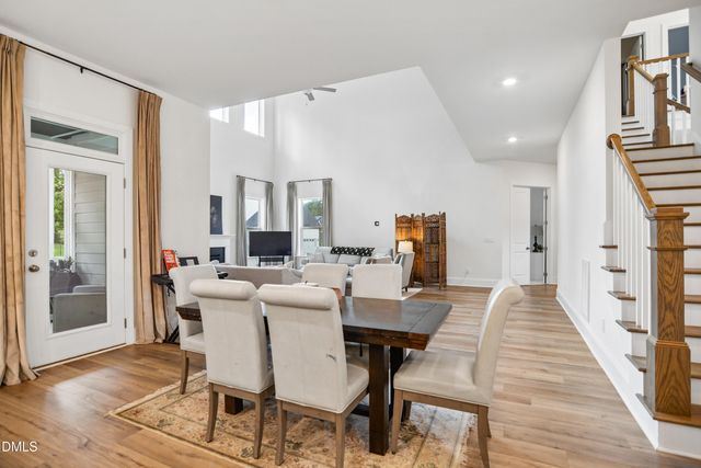 1529 Meadows Bank Way, Raleigh, NC 27603