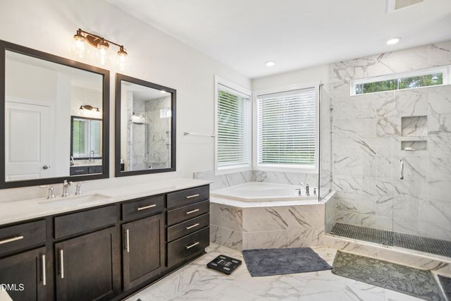 1529 Meadows Bank Way, Raleigh, NC 27603