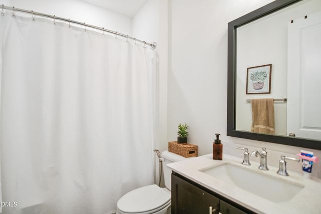 1529 Meadows Bank Way, Raleigh, NC 27603