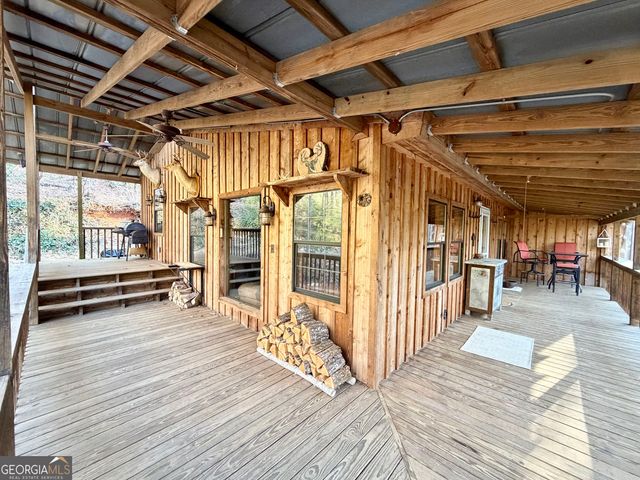 881 Mule Branch Road, Helen, GA 30545