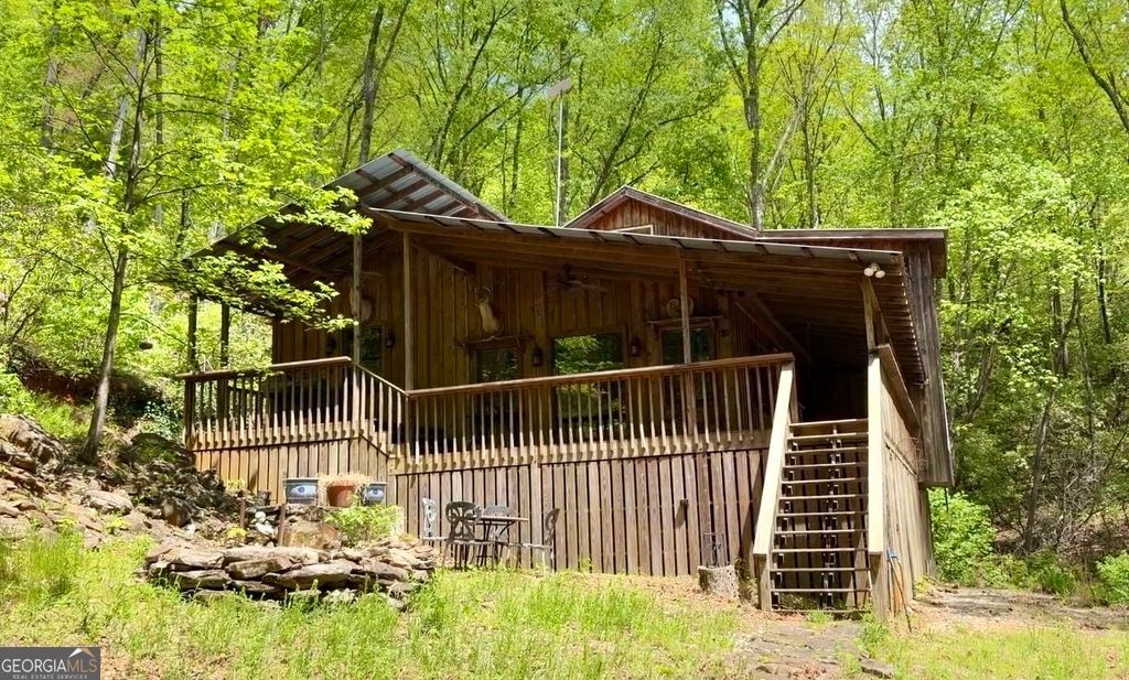 881 Mule Branch Road, Helen, GA 30545