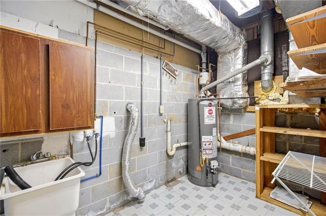 2404 Rhine Court, Lawrenceville, GA 30043