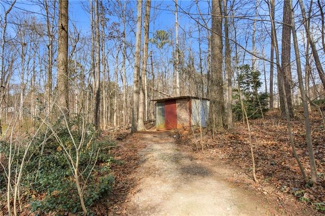 2404 Rhine Court, Lawrenceville, GA 30043