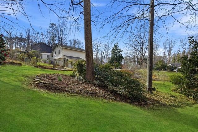 2404 Rhine Court, Lawrenceville, GA 30043