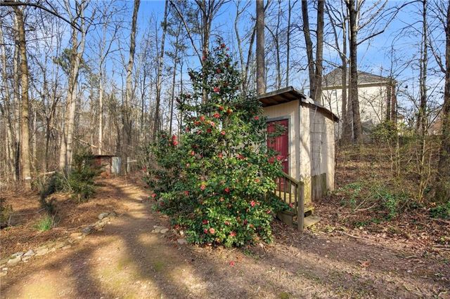 2404 Rhine Court, Lawrenceville, GA 30043