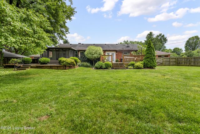 9901 Nanka Rd, Louisville, KY 40272