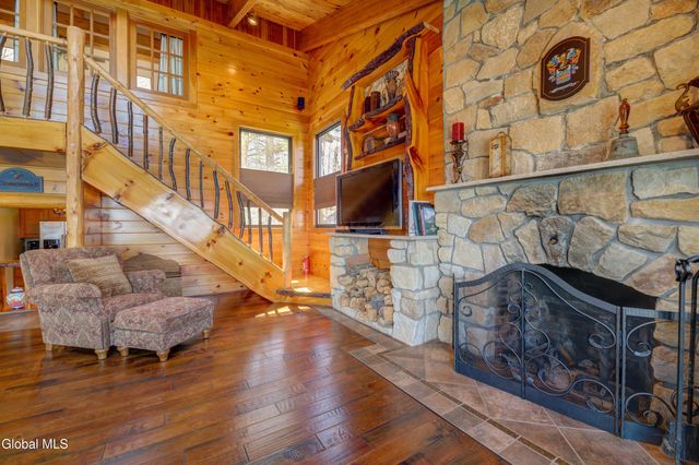 164 Eden Lane, Mayfield, NY 12117