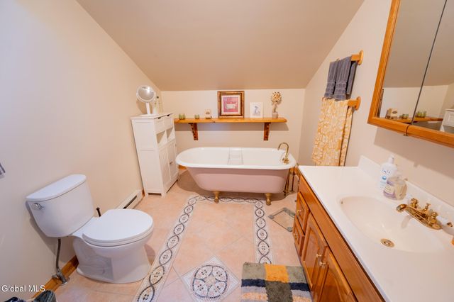 164 Eden Lane, Mayfield, NY 12117