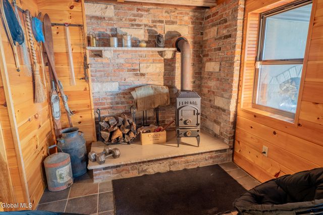 164 Eden Lane, Mayfield, NY 12117