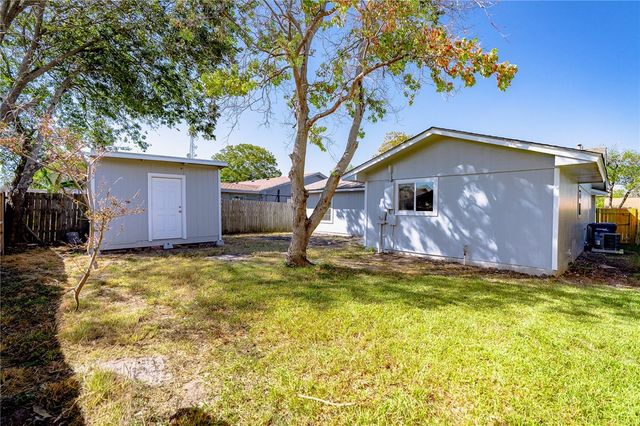 4934 Dubose St, Corpus Christi, TX 78416