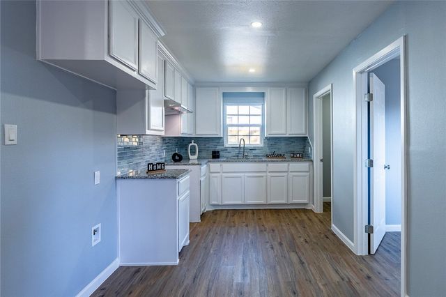 4934 Dubose St, Corpus Christi, TX 78416