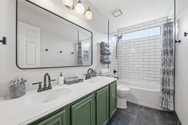 7232 Cross Keys Drive, North Richland Hills, TX 76182