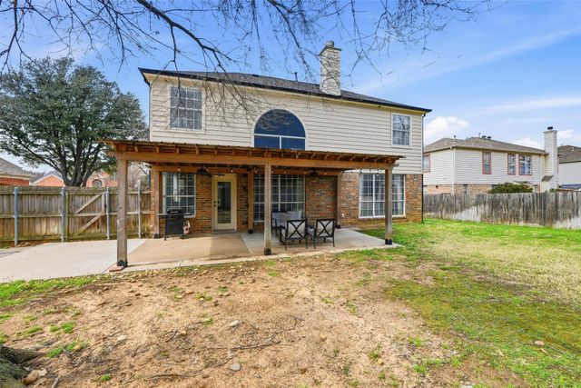 7232 Cross Keys Drive, North Richland Hills, TX 76182