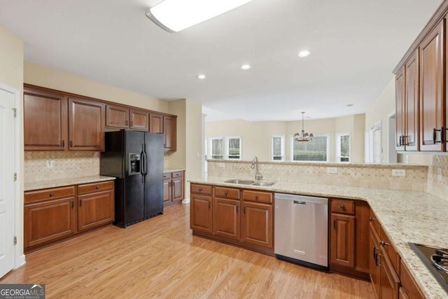 4755 Bramble Rose Lane, Suwanee, GA 30024