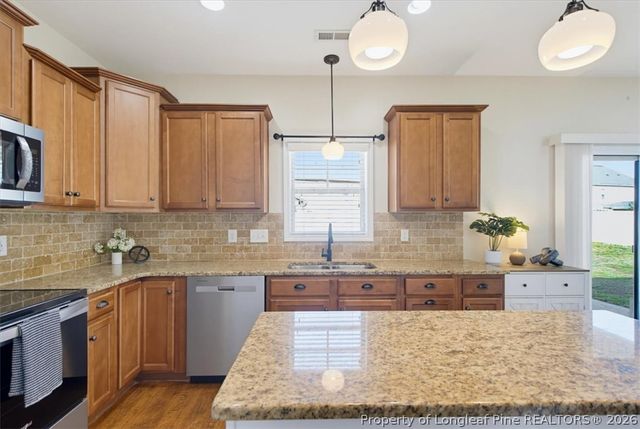 852 Bellingham Way, Fayetteville, NC 28312