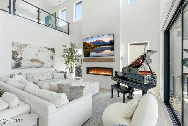 4489 N Solstice Drive, Lehi, UT 84043