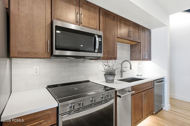4489 N Solstice Drive, Lehi, UT 84043