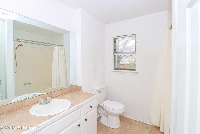 913 Glastonbury Circle, B, Ridgeland, MS 39157