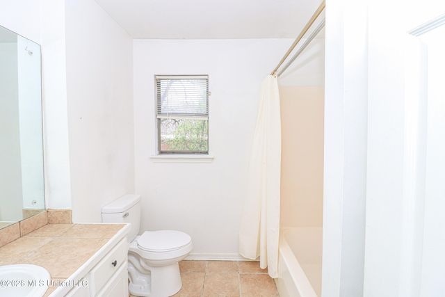 913 Glastonbury Circle, B, Ridgeland, MS 39157