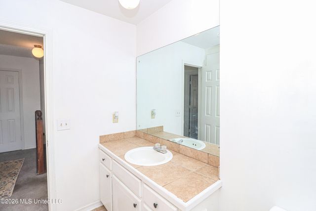 913 Glastonbury Circle, B, Ridgeland, MS 39157