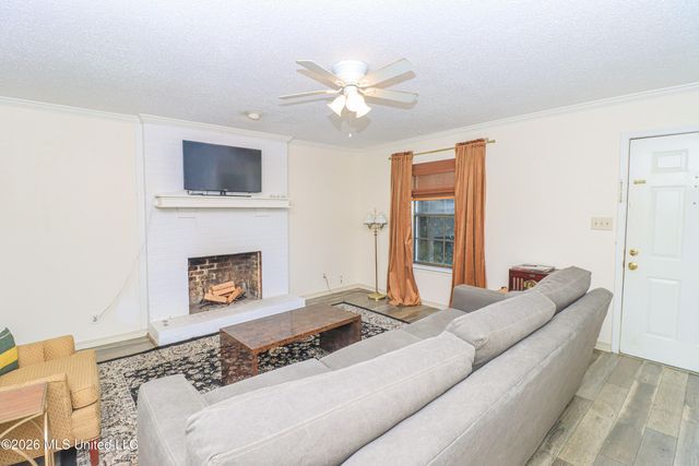 913 Glastonbury Circle, B, Ridgeland, MS 39157