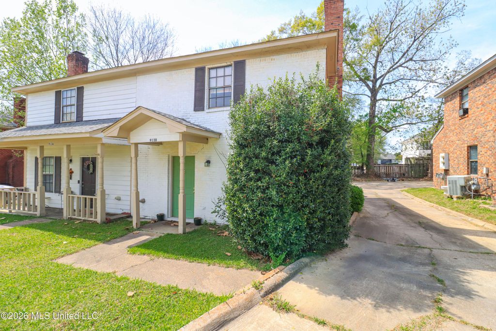 913 Glastonbury Circle, B, Ridgeland, MS 39157