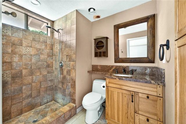 75225 Vista Corona, Palm Desert, CA 92211