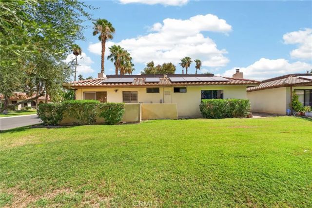 75225 Vista Corona, Palm Desert, CA 92211