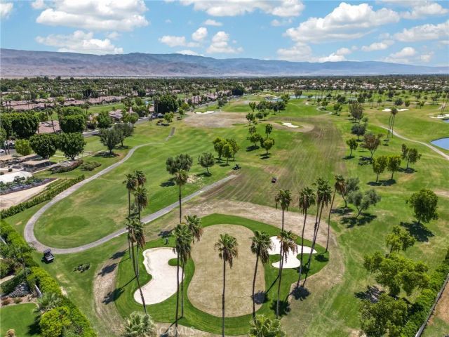 75225 Vista Corona, Palm Desert, CA 92211