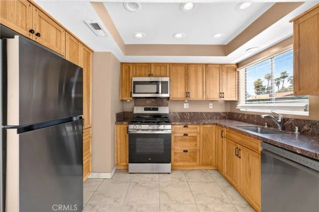 75225 Vista Corona, Palm Desert, CA 92211
