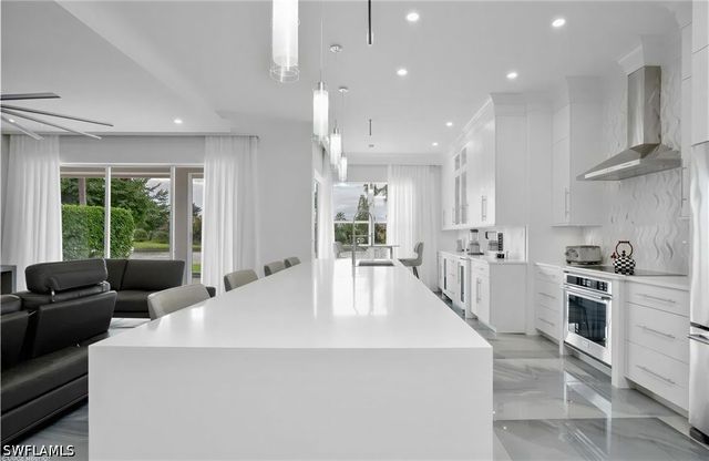 8967 Lely Island CIR, Naples, FL 34113