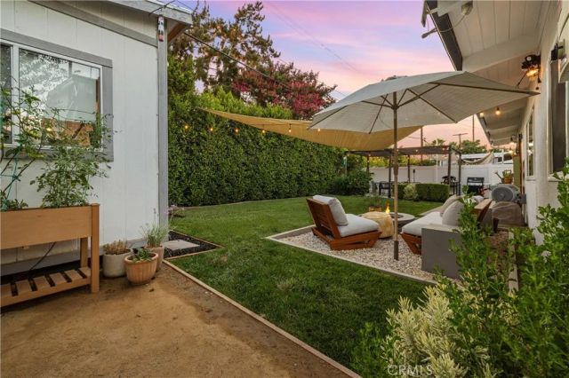 7247 Genesta, Lake Balboa, CA 91406