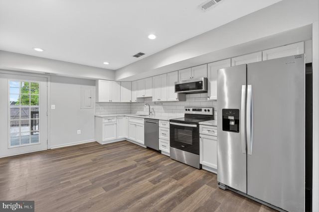 602 TOWNSEND ST, Wilmington, DE 19801