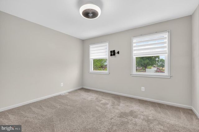 602 TOWNSEND ST, Wilmington, DE 19801