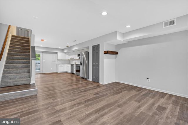602 TOWNSEND ST, Wilmington, DE 19801