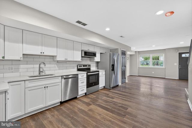 602 TOWNSEND ST, Wilmington, DE 19801