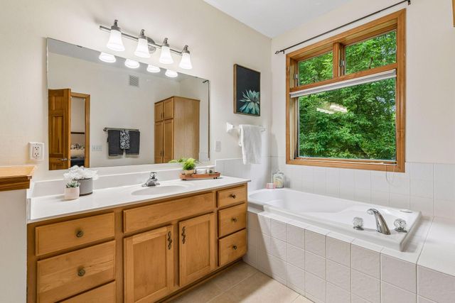 14314 Robin Road NE, Prior Lake, MN 55372
