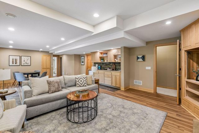 14314 Robin Road NE, Prior Lake, MN 55372