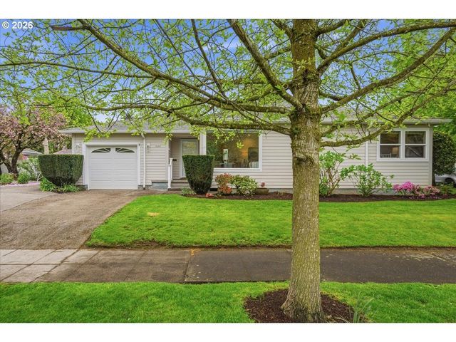 3040 N HUNT St, Portland, OR 97217