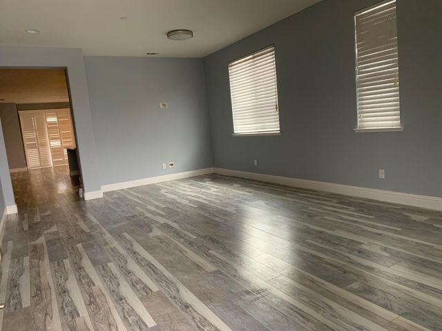 10456 Siltstone Way, Elk Grove, CA 95757