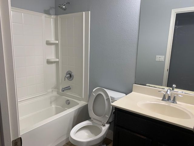 10456 Siltstone Way, Elk Grove, CA 95757